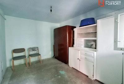 Casă cu 4 camere cu Teren 412 Mp în Crișan