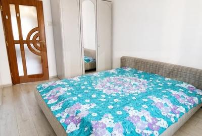 Apartament cu 3 camere decomandat, mobilat în Astra