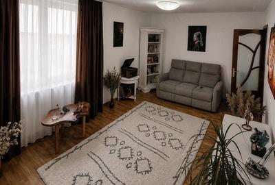Apartament cu 2 camere semidecomandat în Ultracentral