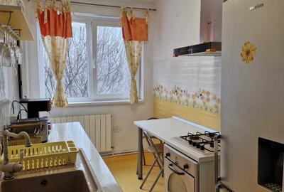 Apartament cu 3 camere decomandat în Ultracentral