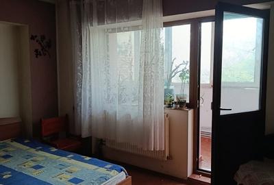 Garsonieră decomandată în Central - 9