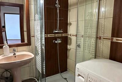 Garsonieră decomandată în 1 Decembrie - 1