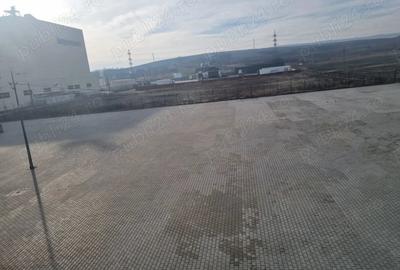 Spațiu comercial, în Central - 3