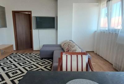 Apartament cu 2 camere semidecomandat în Eremia