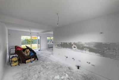Casă cu 4 camere cu Teren 220 Mp în Berceni