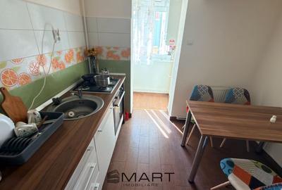 Apartament cu 3 camere decomandat în Ștrand