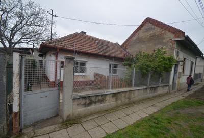 Casă individuală cu 2 camere cu Canalizare în Șagului
