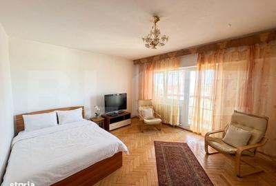 Garsonieră decomandată în Complex Studențesc