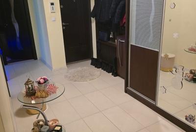 Apartament cu 3 camere decomandat în Călărași - 10