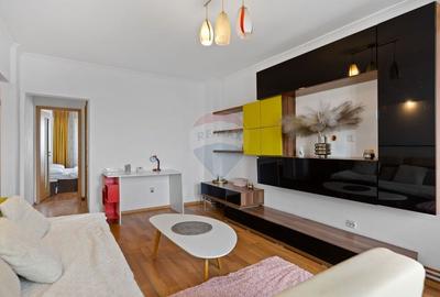 Apartament cu 2 camere semidecomandat, mobilat în Intim - 1