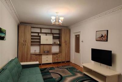 Apartament cu 2 camere decomandat, mobilat în Alexandru cel Bun