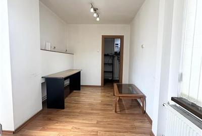 Casă individuală cu 8 camere cu Canalizare în Casa de Cultură - 4