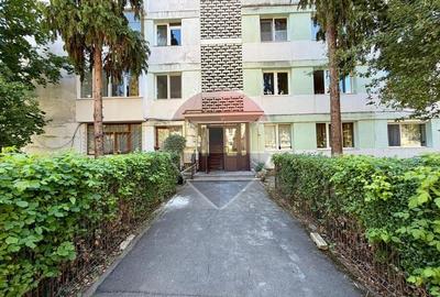 Apartament cu 3 camere decomandat în Grigorescu
