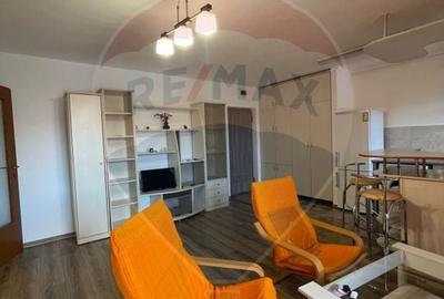 Apartament cu 2 camere semidecomandat, mobilat în Andrei Mureșanu - 1