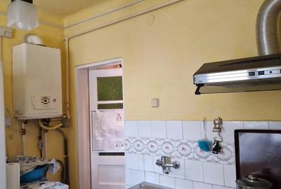 Casă cu 4 camere cu Teren 365 Mp în Central