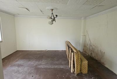 Casă cu 3 camere în Central - 8