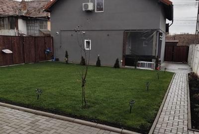 Casă cu 4 camere cu Teren 286 Mp în Veterani