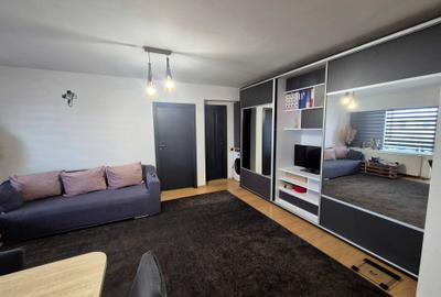 Apartament cu 2 camere semidecomandat în Florești