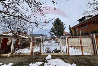 Teren intravilan de 464 mp, în Central