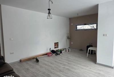 Casă cu 4 camere cu Teren 620 Mp în Moșoaia - 1