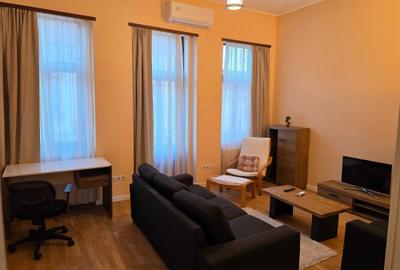 Apartament cu 2 camere decomandat, mobilat în Ultracentral