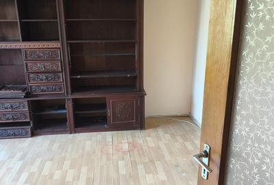 Apartament cu 4 camere decomandat în Drumul Taberei - 10