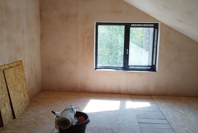 Casă cu 3 camere în Central
