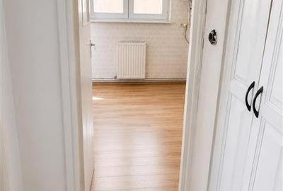 Apartament cu 3 camere decomandat în Calea București - 4