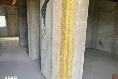 Casă cu 4 camere cu Teren 200 Mp în Central - 7
