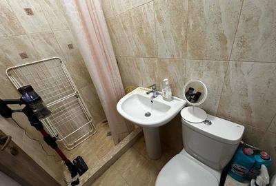 Casă cu 3 camere cu Teren 100 Mp în Nicolina