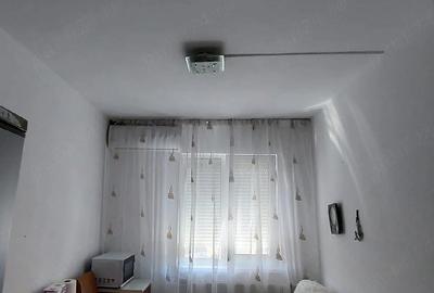 Garsonieră decomandată în Central - 3