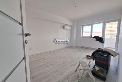 Apartament cu 2 camere decomandat în Galata