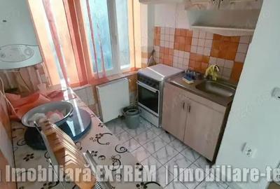Casă cu 6 camere în Tecuci - 4