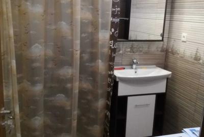 Apartament cu 3 camere decomandat în Dacia - 4