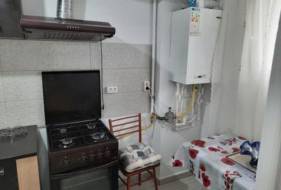 Garsonieră decomandată în Dudești - 3