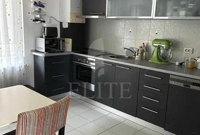 Apartament cu 4 camere semidecomandat, mobilat în Zorilor - 1