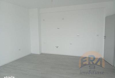 Apartament cu 2 camere decomandat în Girișu de Criș - 2