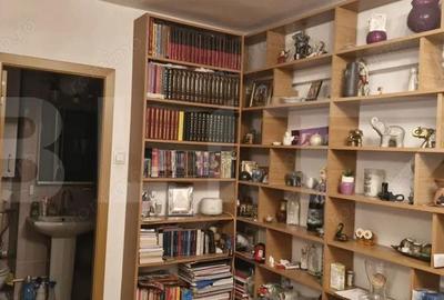 Apartament cu 3 camere decomandat în Ultracentral