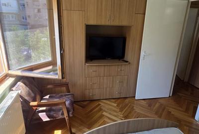 Apartament cu 2 camere în Micro 16 - 10