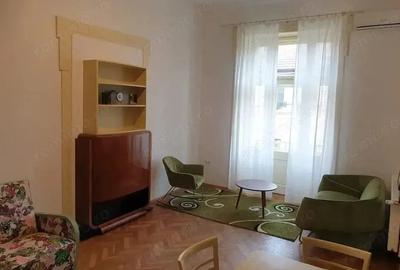 Apartament cu 2 camere nedecomandat, mobilat în Ultracentral