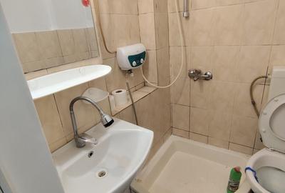 Garsonieră semidecomandată în 6 Vânători