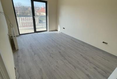 Casă cu 4 camere în Moșnița Nouă - 2