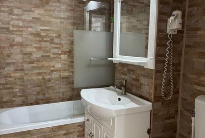 Apartament cu 2 camere decomandat în 1 Mai