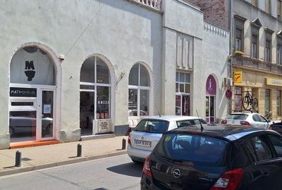Spațiu comercial, de 41 mp, în Exterior Vest - 2