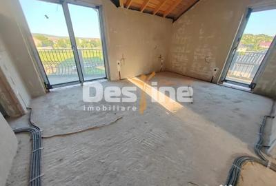 Casă cu 3 camere cu Teren 500 Mp în Lunca Cetățuii