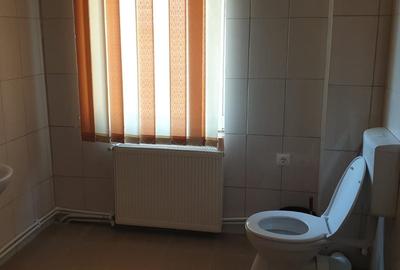 Casă individuală cu 12 camere cu Canalizare în Central - 13