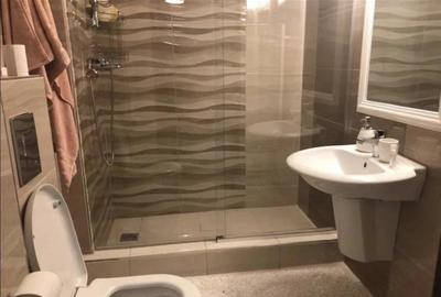 Apartament cu 2 camere decomandat în Craiovei