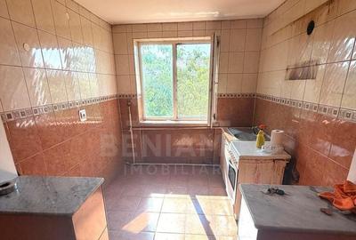 Apartament cu 2 camere semidecomandat în George Enescu
