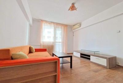 Apartament cu 2 camere semidecomandat, mobilat în Victoriei