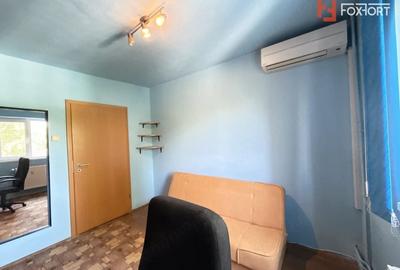 Apartament cu 3 camere semidecomandat în Dacia